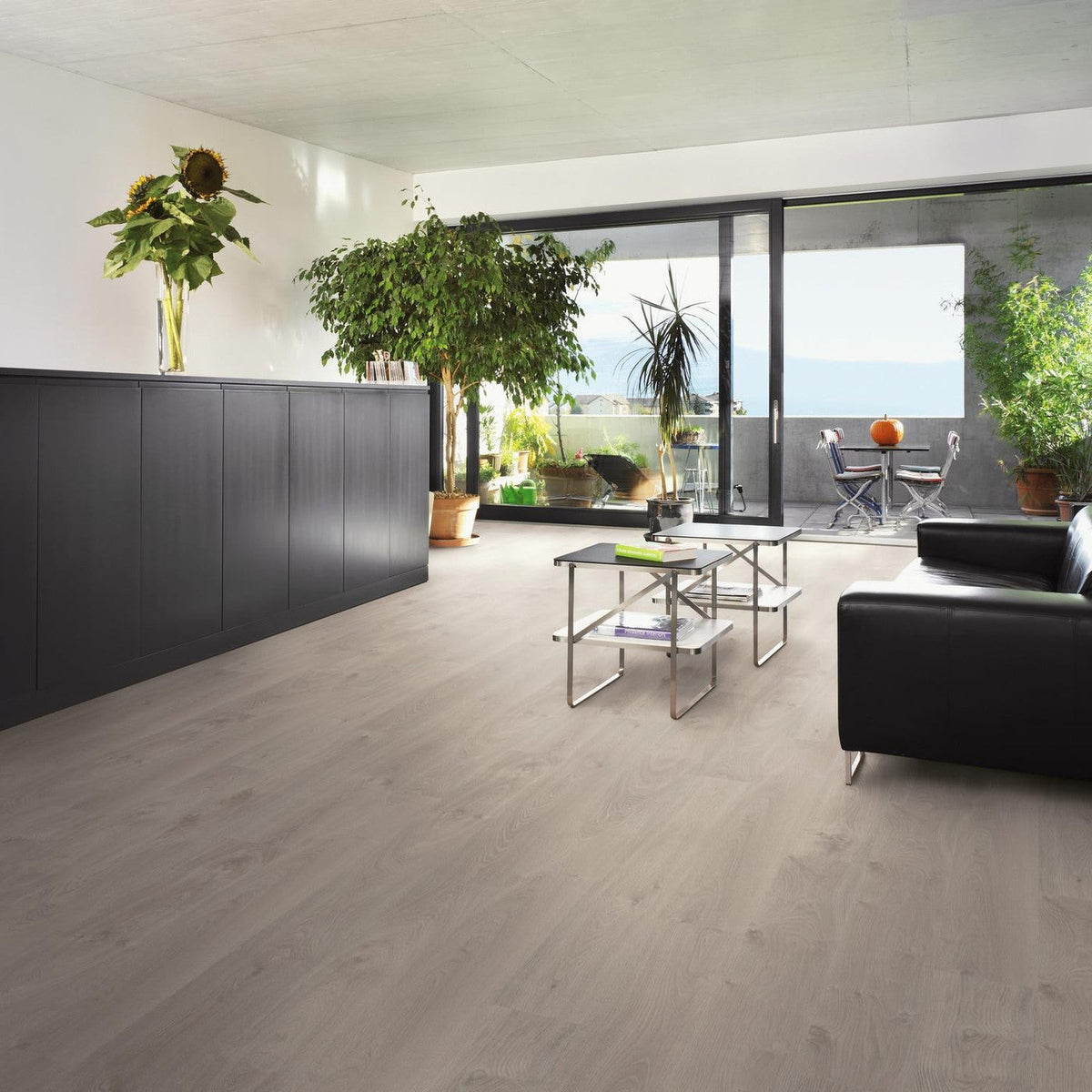 Ламиниран паркет SWISSKRONO SOLID CHROME D4202 12mm AC5/33