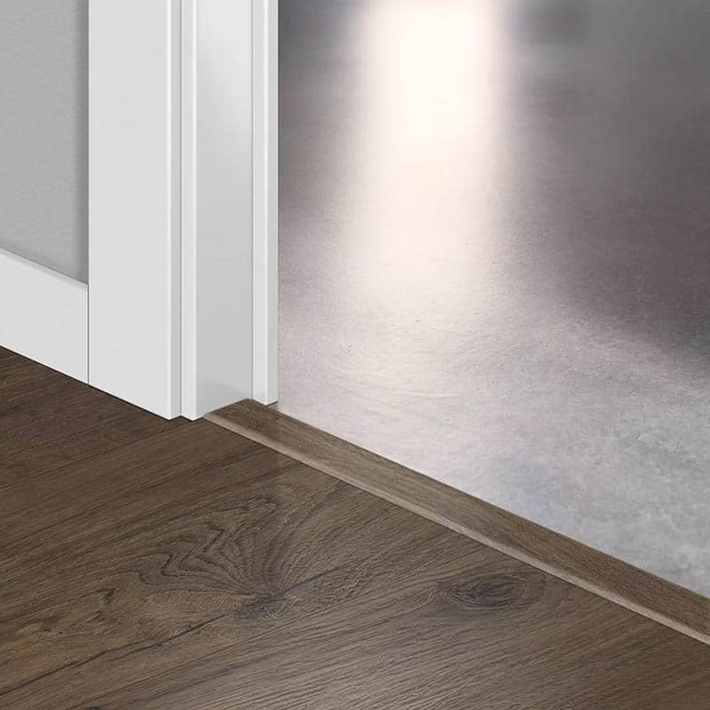 Лайстна MDF Incizo 1849 Дъб класик кафяв QSINCP01849 2.15м