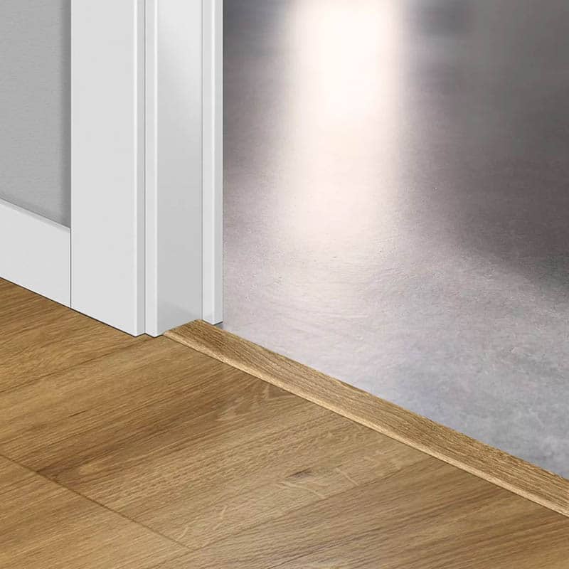 Лайстна MDF Incizo 3551 Дъб пустинен натурален QSINCP03551 2.15м