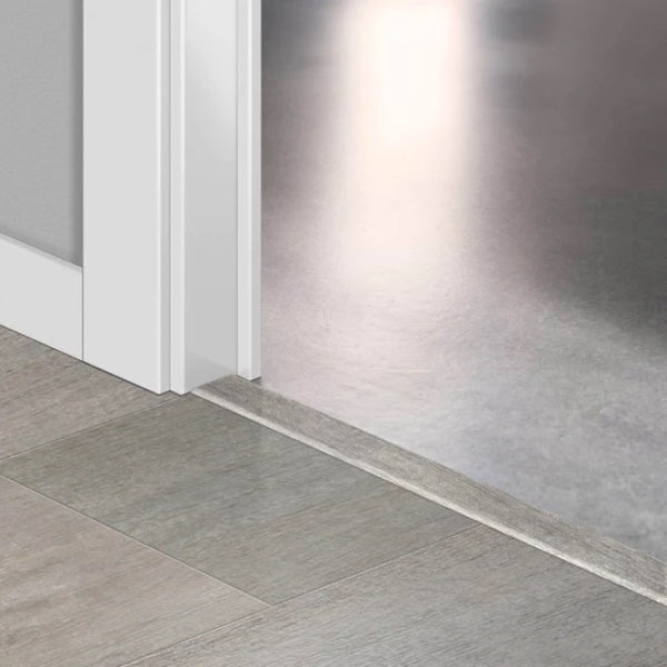 Лайстна MDF Incizo 1505 Дъб аутентик QSINCP01505 2.15м