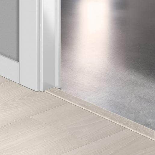 Лайстна MDF Incizo 4757 Дъб бял висококачествен QSINCP04757 2.15м
