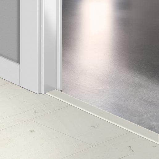 Лайстна MDF Incizo 4753 Дъб бял боядисан QSINCP04753 2.15м