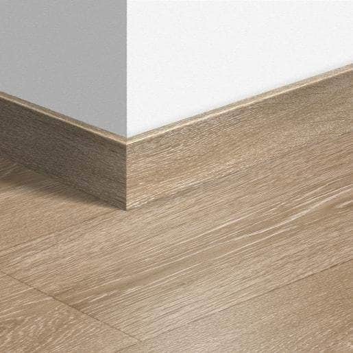 Перваз MDF Quickstep 3555 Дъб Валей светлокафяв 77x14 QSPSKR03555 2.40м