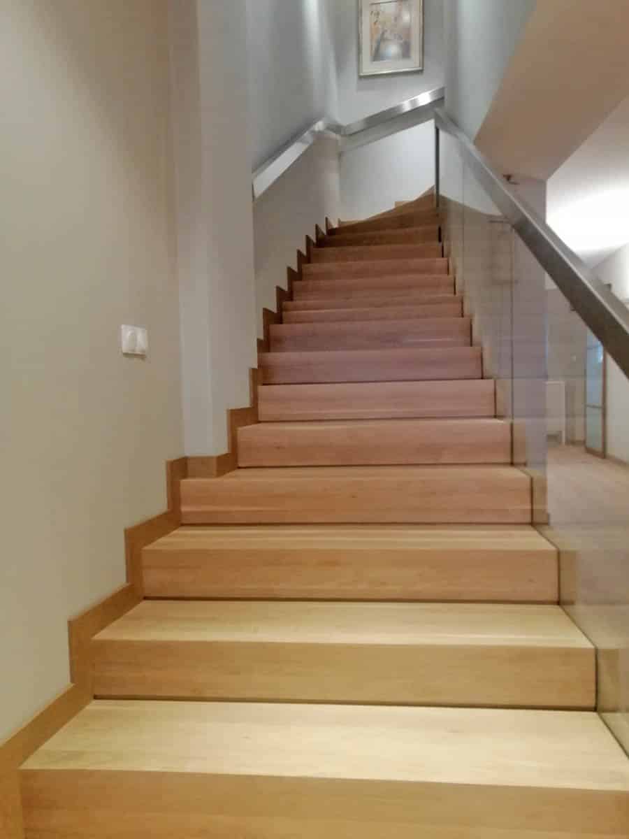 Стъпала от ламиниран паркет Quickstep 3551
