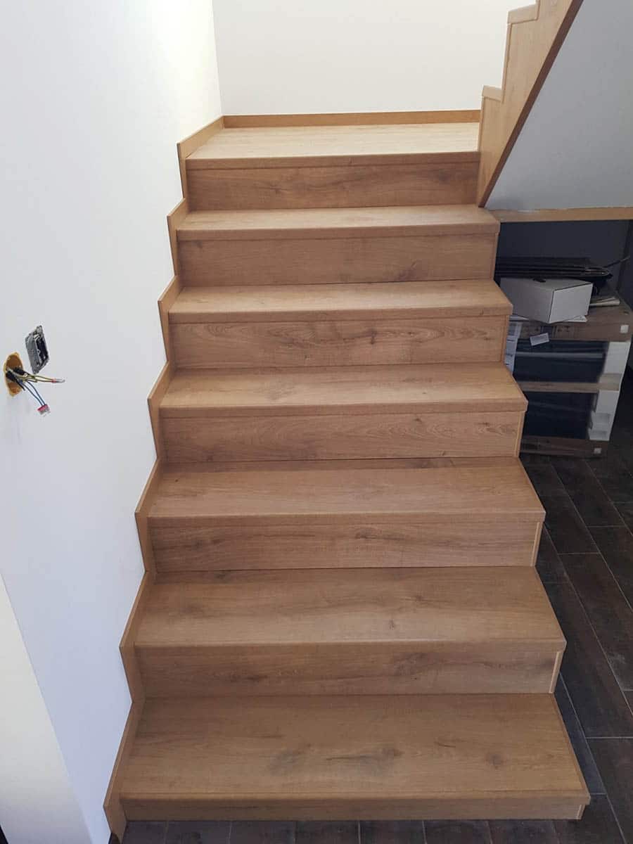Стъпала от ламиниран паркет Quickstep 1662