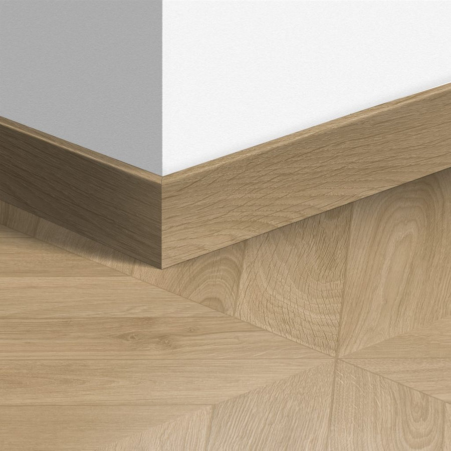 Перваз MDF Quickstep 4160 Шеврон дъб светлокафяв 77x14мм QSPSKR04160 2.40м