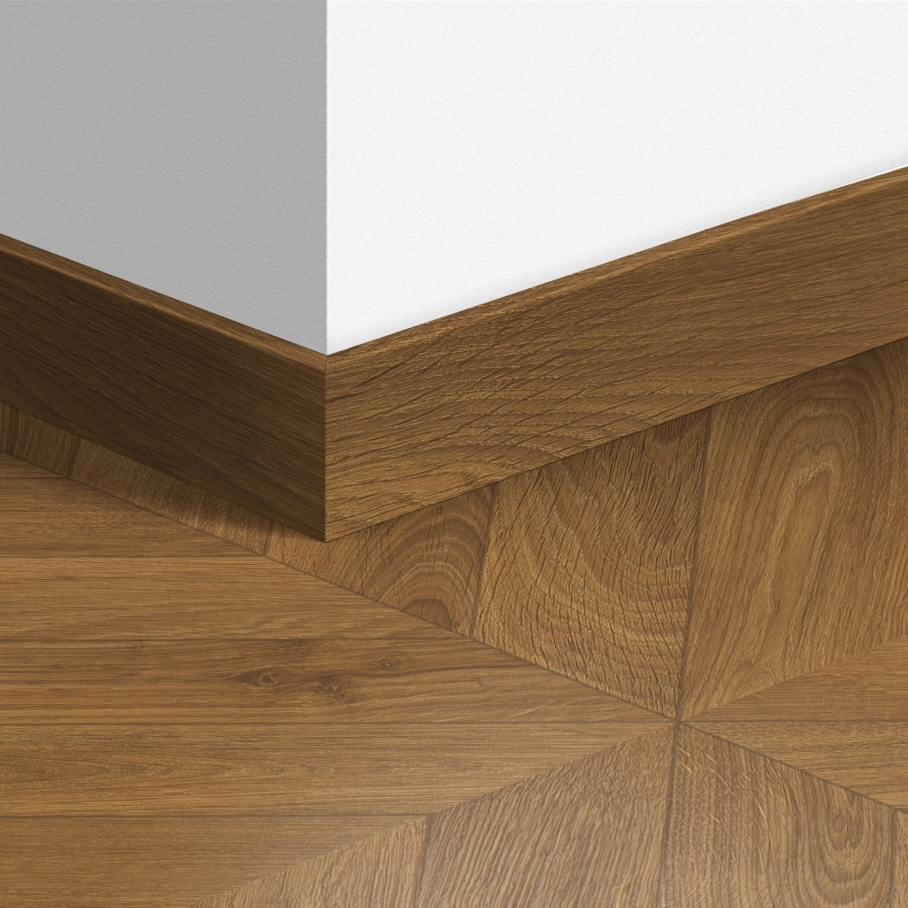 Перваз MDF Quickstep 4162 Дъб Шеврон кафяв 77x14мм QSPSKR04162 2.40м