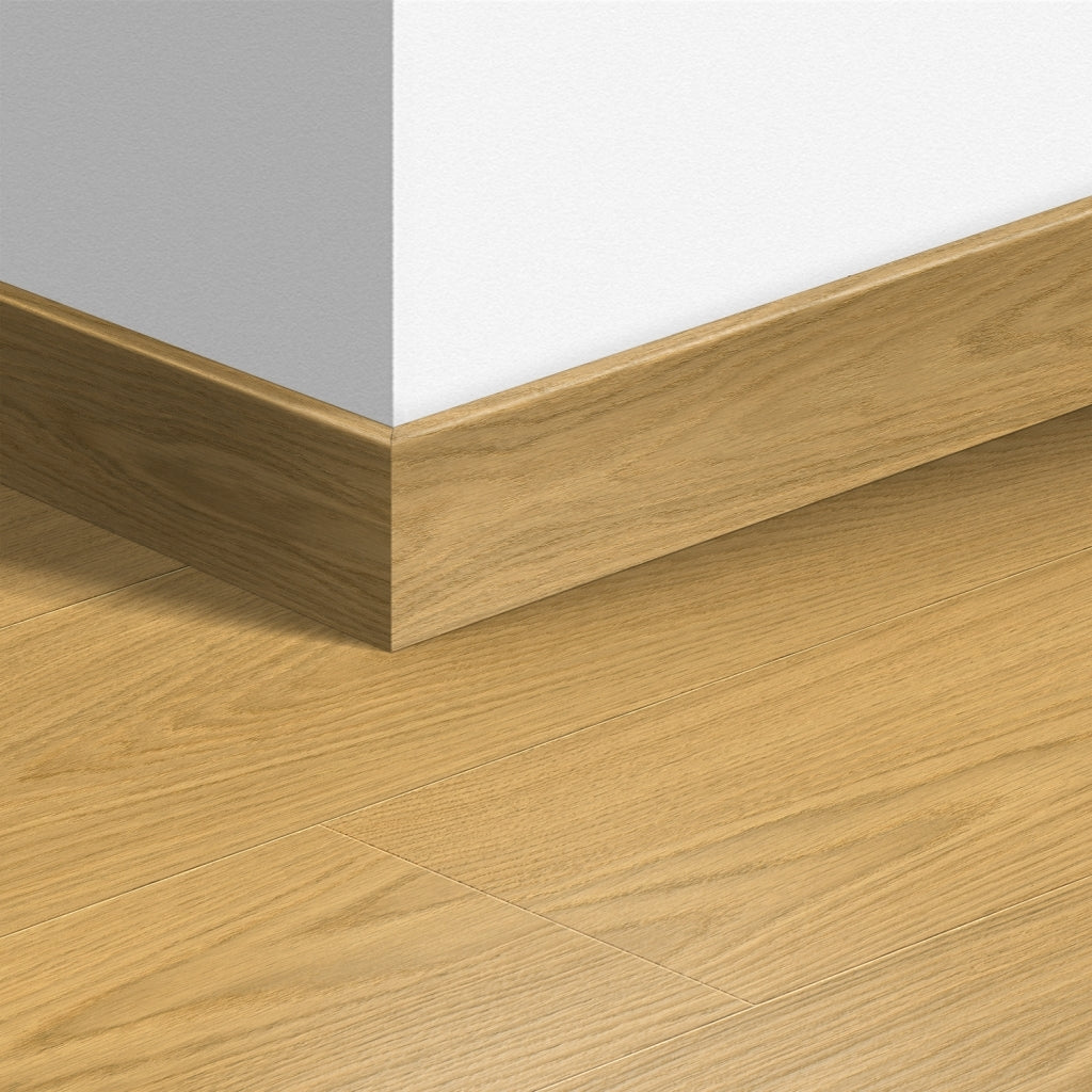 Перваз MDF Quickstep 4749 Дъб натурален лакиран 77x14мм QSPSKR04749 2.40м