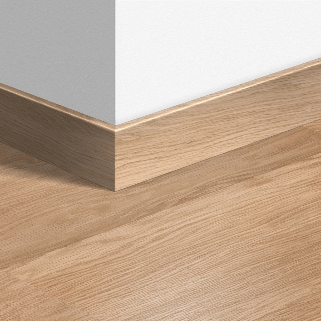 Перваз MDF Quickstep 915 Дъб бял лакиран 77x14мм QSPSKR00915 2.40м