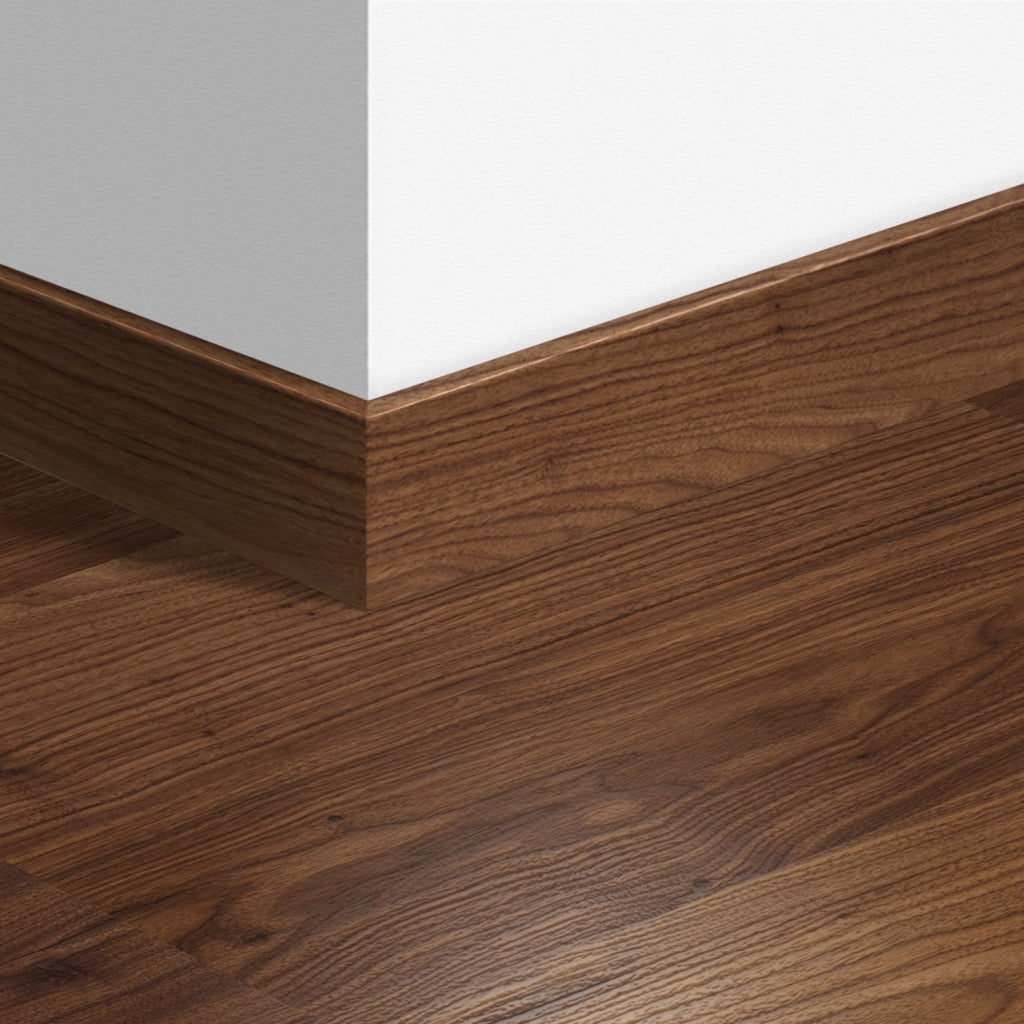 Перваз MDF Quickstep 1043 Орех омаслен QSPSKR01043 77x14мм 2.40м