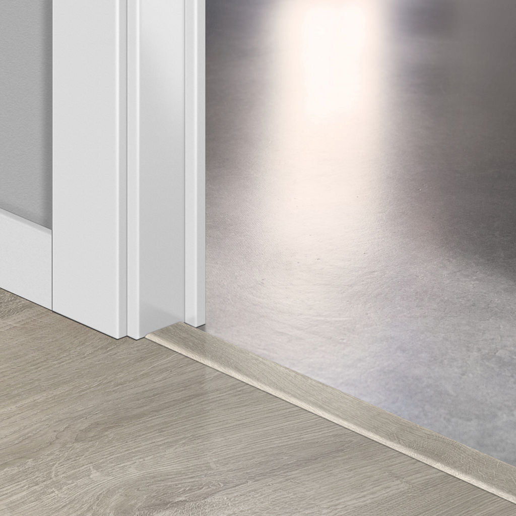 Лайстна MDF Incizo 3580 Дъб Нюкасъл сив QSINCP03580 2.15м
