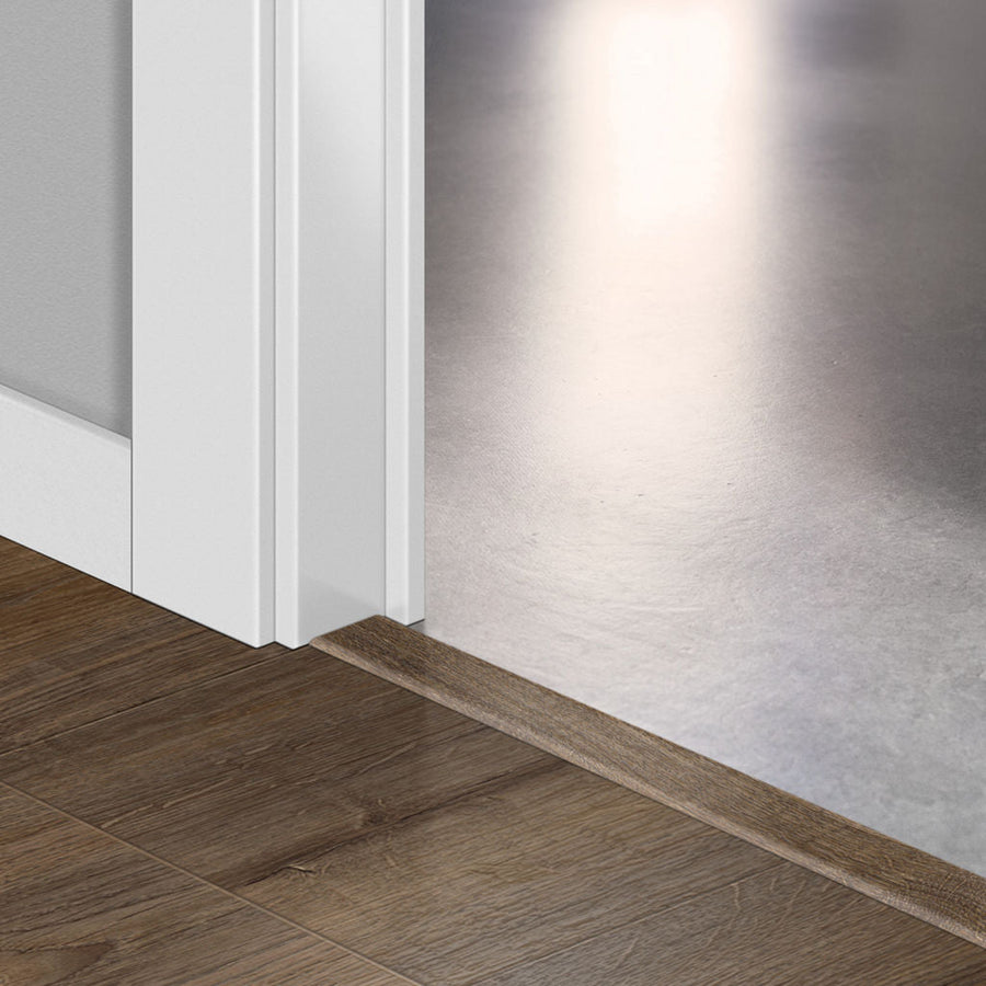 Лайстна MDF Incizo 1664 Дъб Кеймбридж тъмен QSINCP01664 2.15м