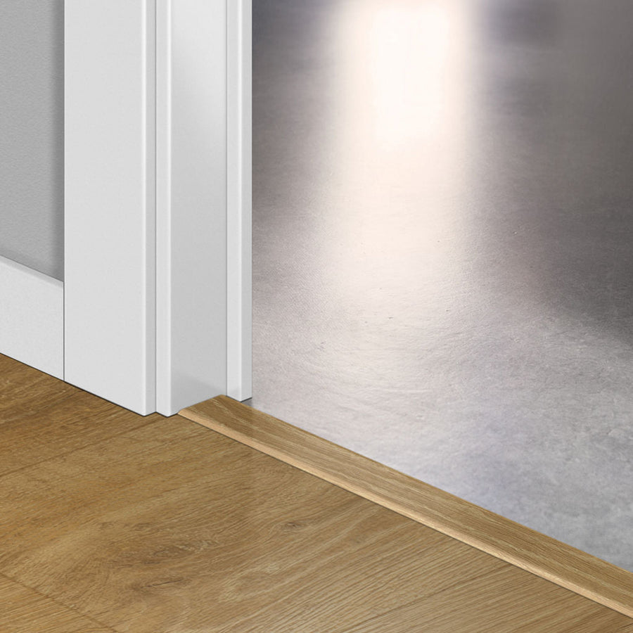 Лайстна MDF Incizo 3546 Дъб горски натурален QSINCP03546 2.15м