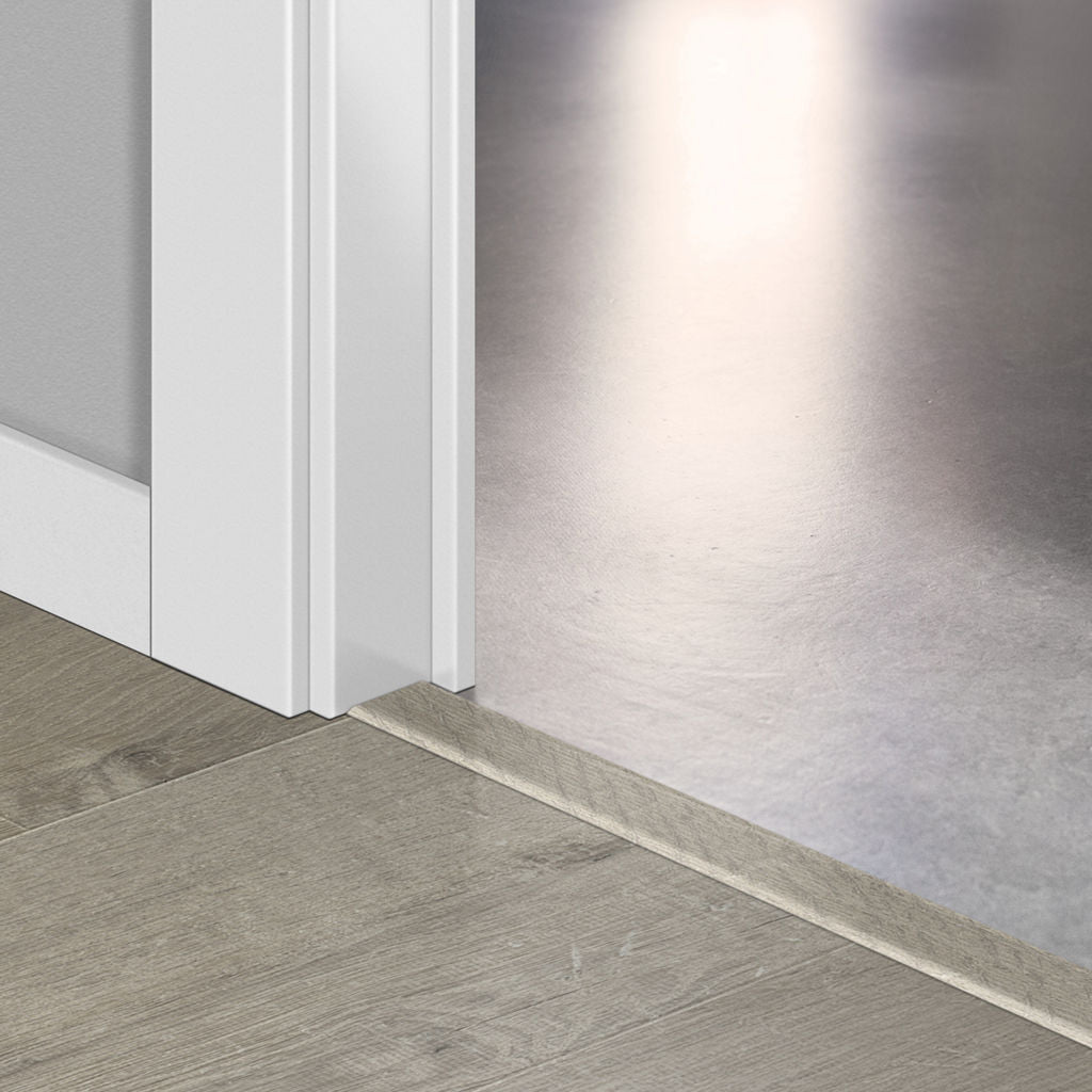 Лайстна MDF Incizo 3558 Дъб сив QSINCP03558 2.15м