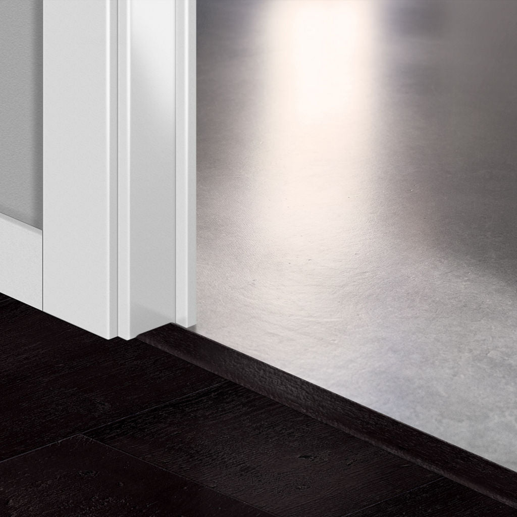 Лайстна MDF Incizo 4755 Дъб черен боядисан QSINCP04755 2.15м