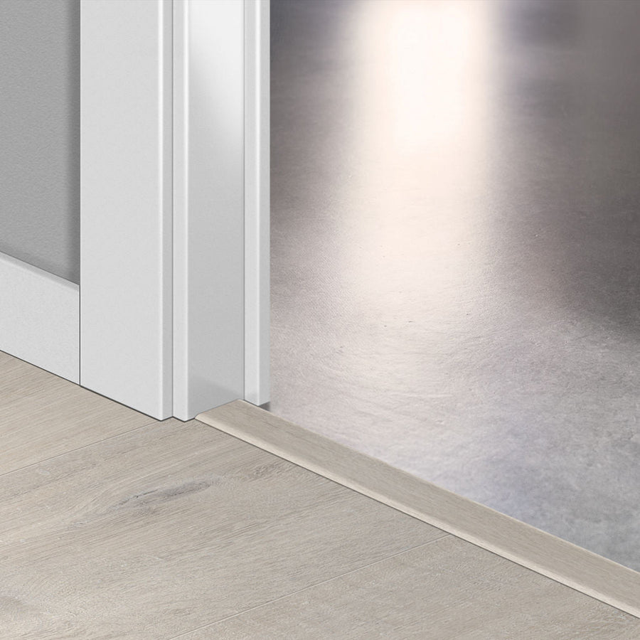 Лайстна PVC Incizo 40200 Дъб руж бял QSVINCP40200 2.00м