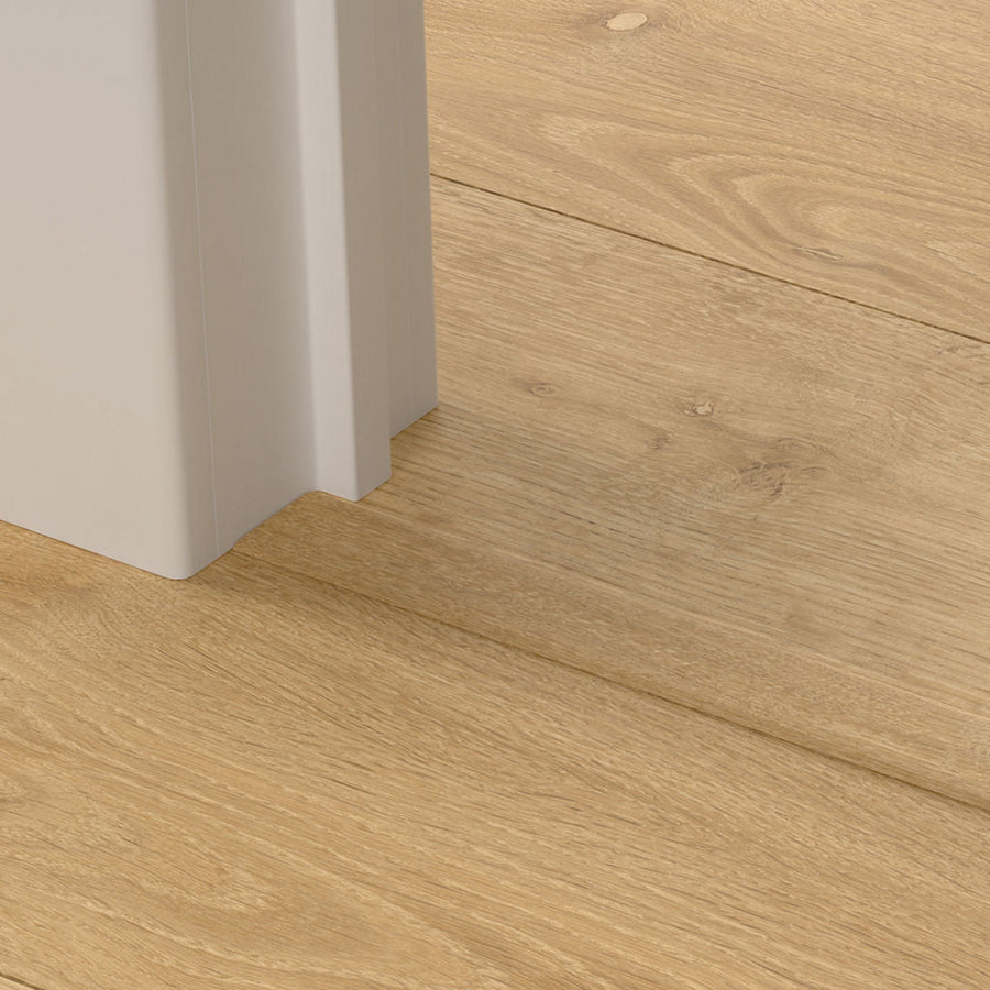 Лайстна PVC Incizo 40316 Елегантен дъб натурален QSVINCP40316 2.00м