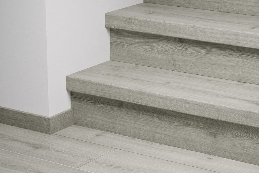 Стъпала Quickstep 4765 Brushed oak grey QSSTRBSIG04765